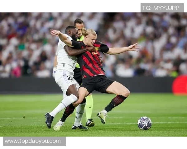 欧冠半决赛首回合曼联逆转AC米兰C罗鲁尼联手发威